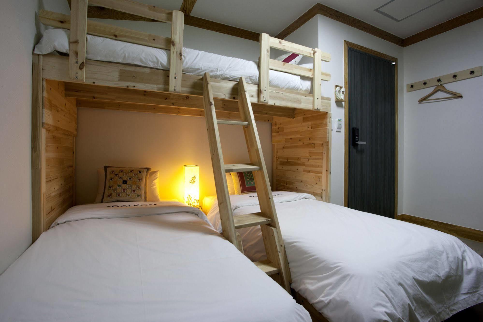 Mini Hotel Dalkom In Dongdaemun Seul Exterior foto