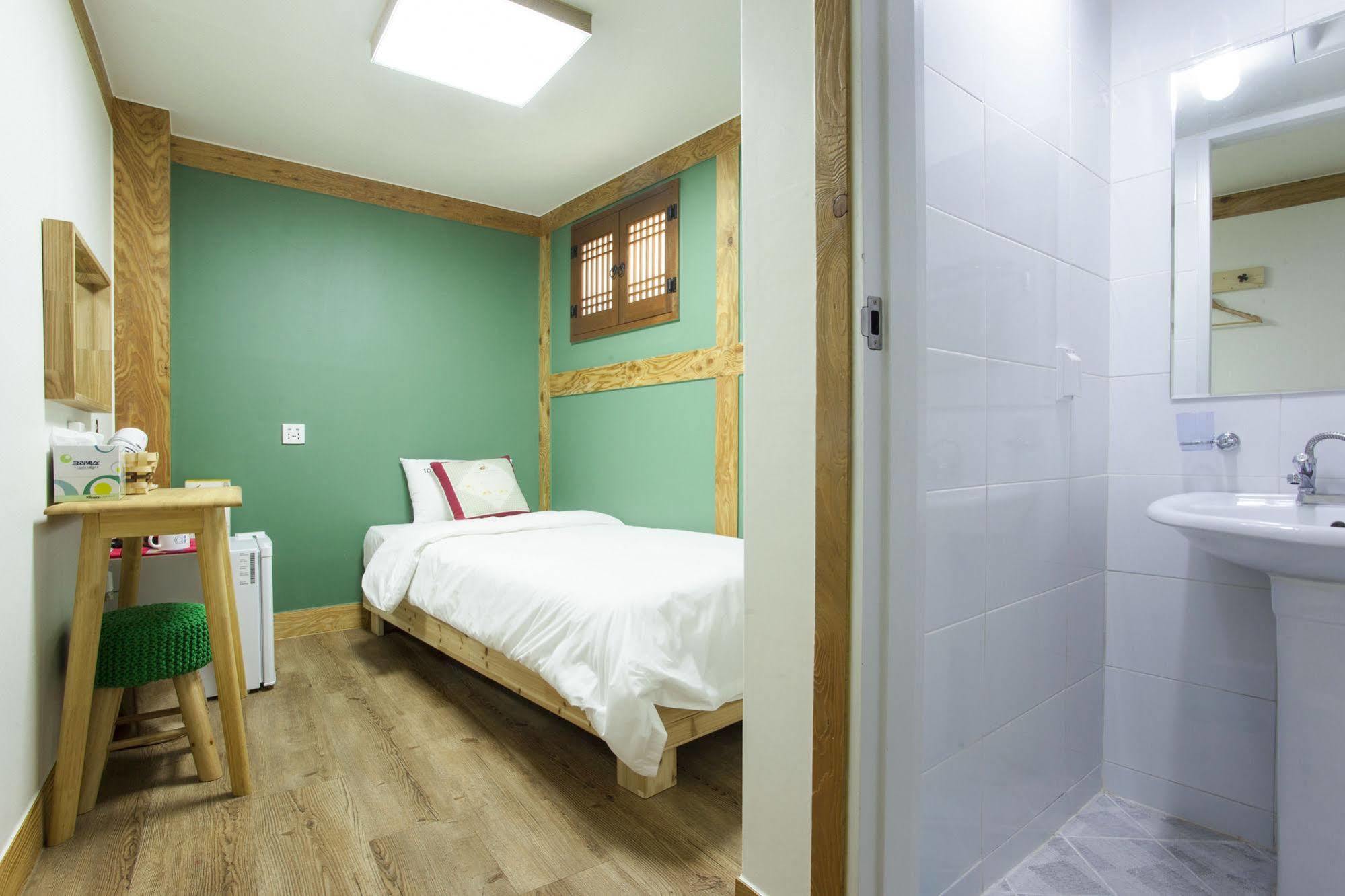 Mini Hotel Dalkom In Dongdaemun Seul Exterior foto