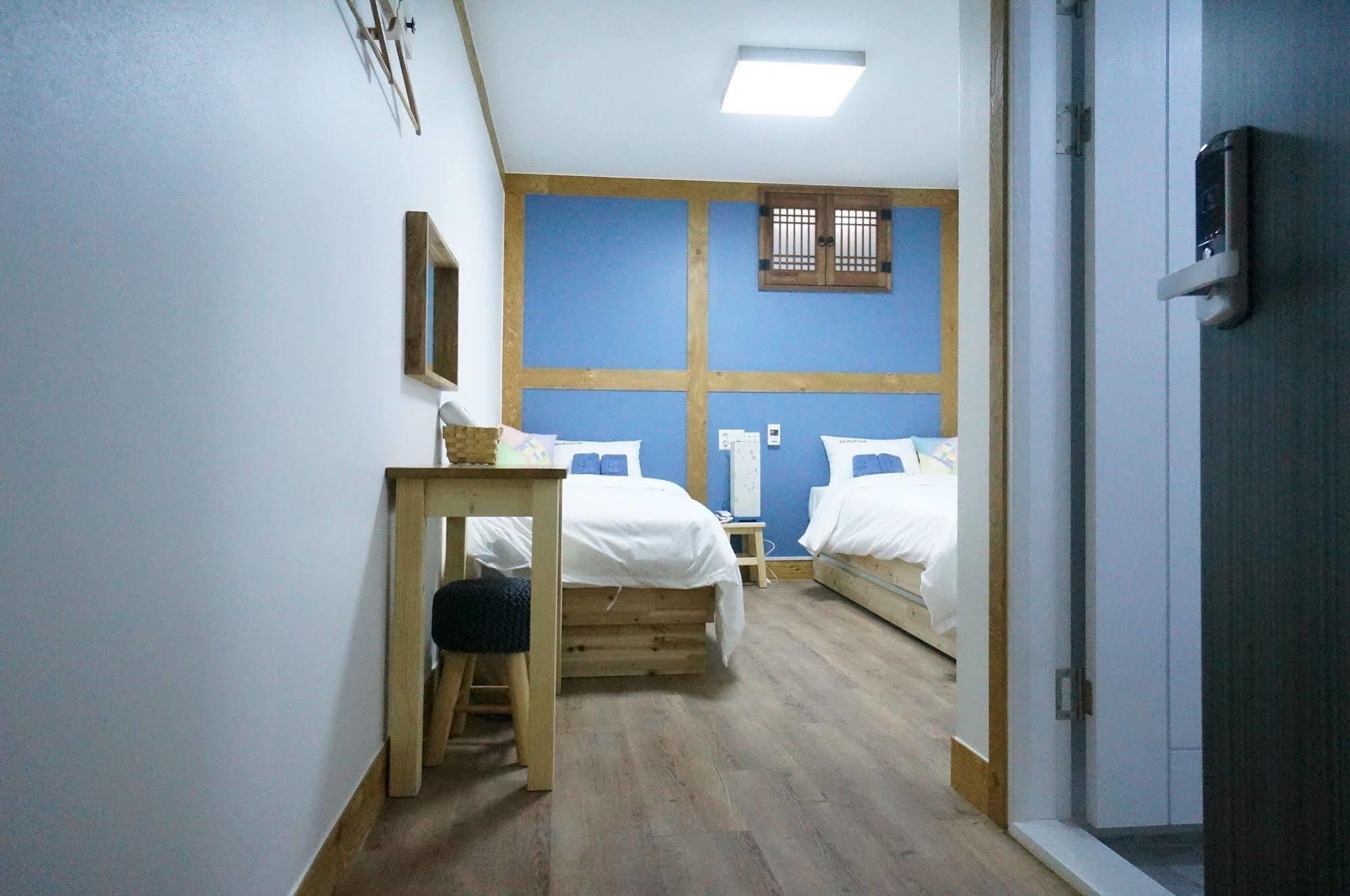 Mini Hotel Dalkom In Dongdaemun Seul Exterior foto